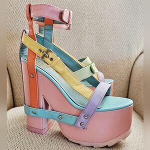 Rare YRU Pastel Nightcall Platform Heels Size 9